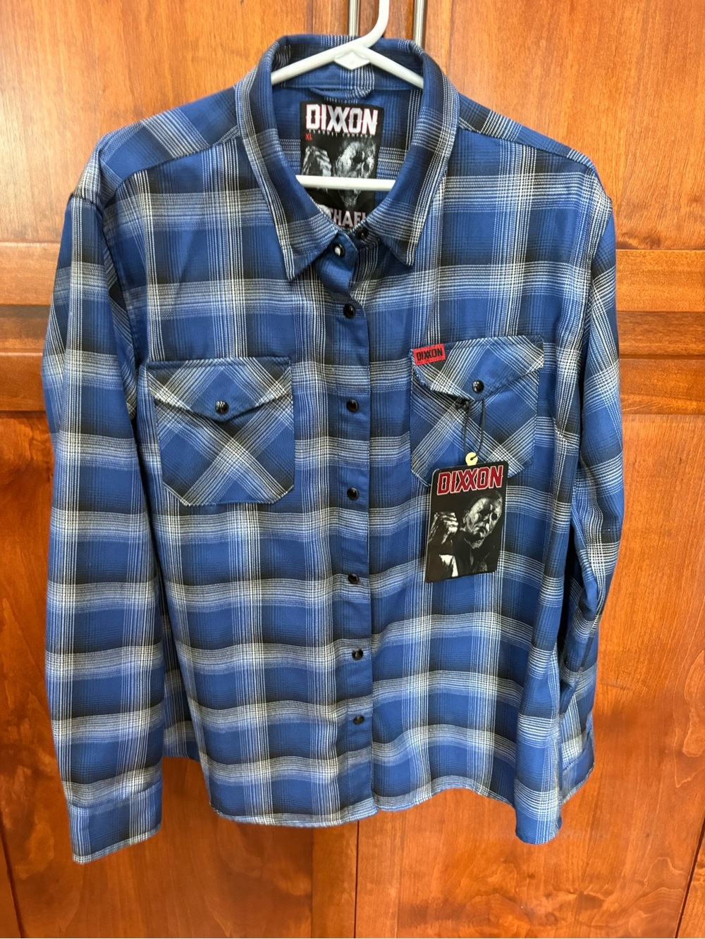 DIXXON women’s XL Michael Blue and Black Plaid Long-Sleeve Button-Down Shirt